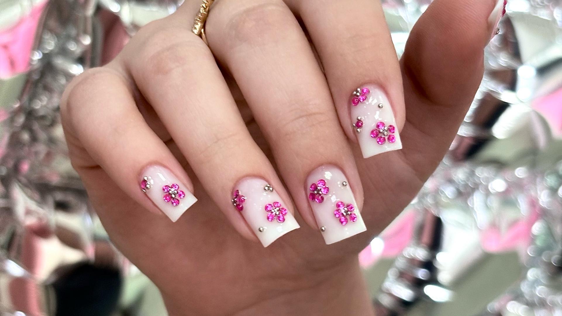 Маникюр с покрытием (сложный дизайн) - размер S